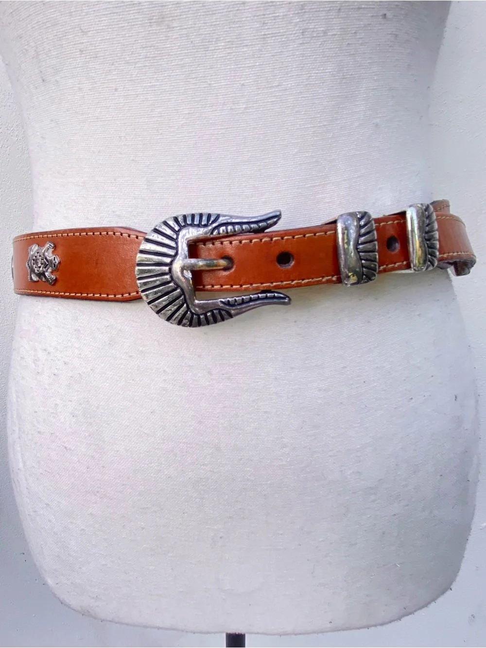 Appaloosa Trading Co. Handmade Brown Leather & Silver Tribal Animal Belt Small